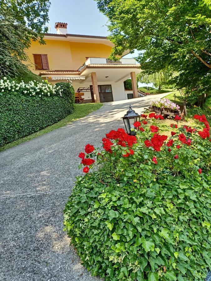 Villa Luna San Floriano del Cóllio エクステリア 写真